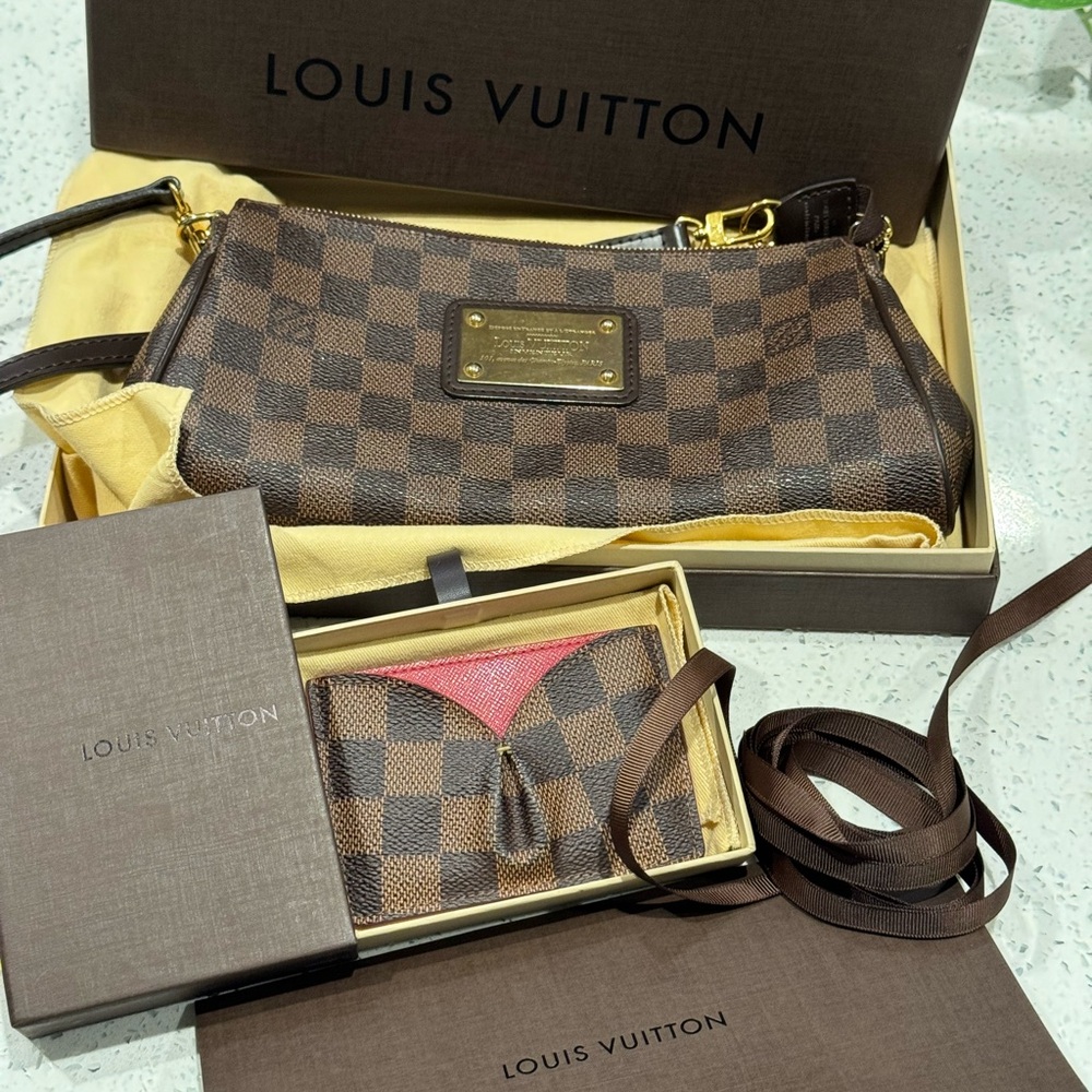Louis Vuitton Eva in danmer ebene includes credit card wallet